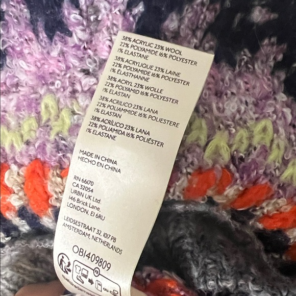 Free People Home for the Holidays Cropped Sweater - Heather Gray Combo - L - Picture 9 of 10